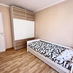 Apartamento - 4 People - Parking Antibes