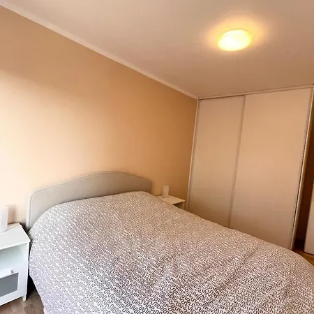 Apartment - 4 People - Parking